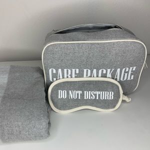 White House Black Market Travel Set